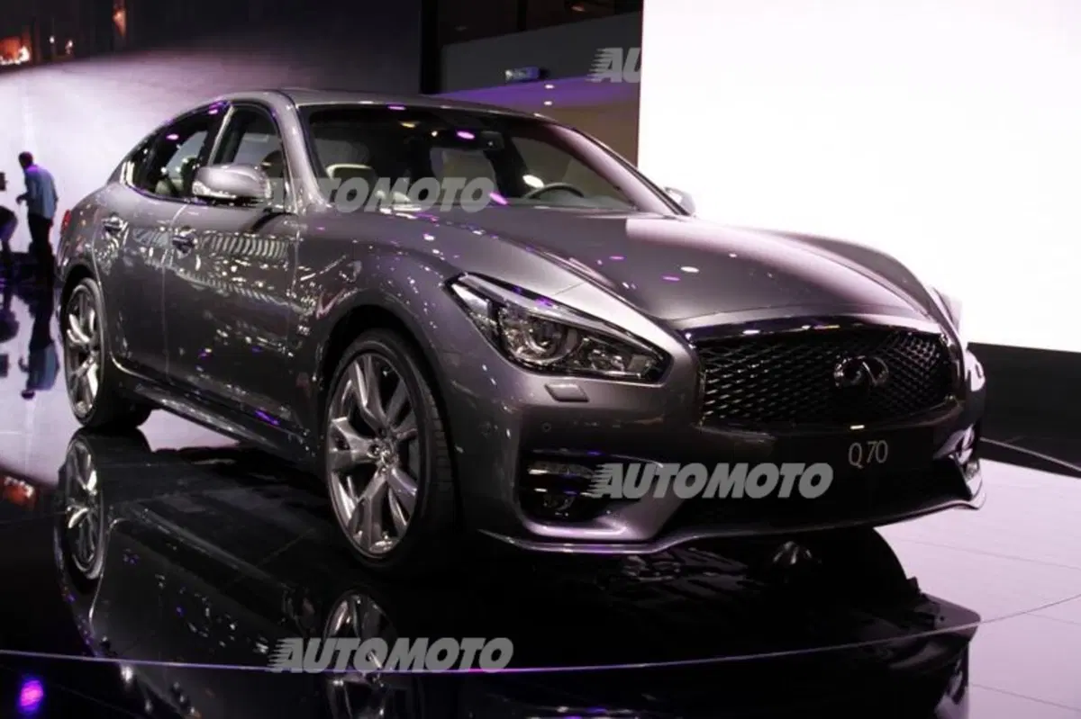 Infiniti al Salone di Parigi 2014 (4)