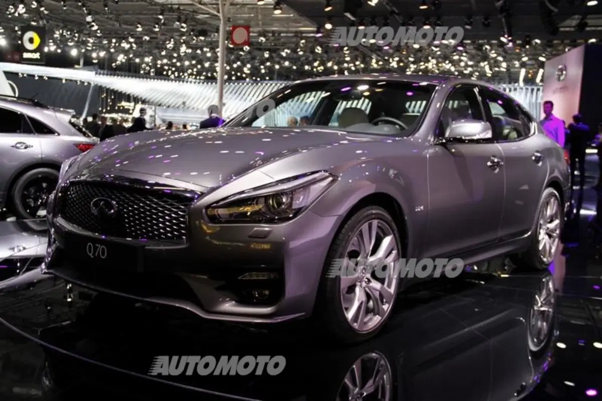 Infiniti al Salone di Parigi 2014 (5)