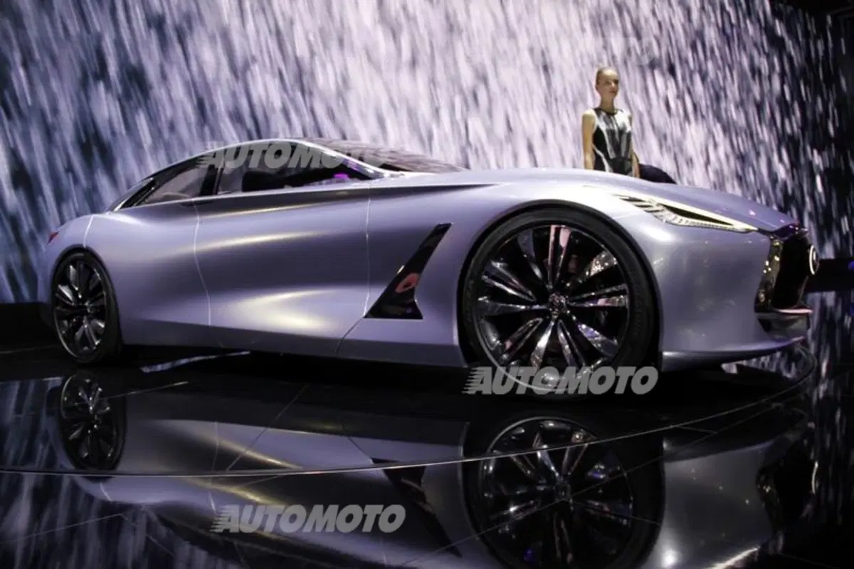Infiniti al Salone di Parigi 2014 (10)