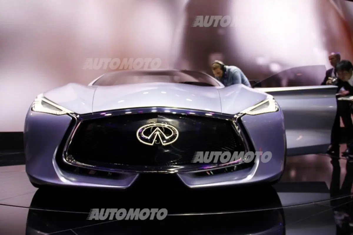Infiniti al Salone di Parigi 2014 (21)