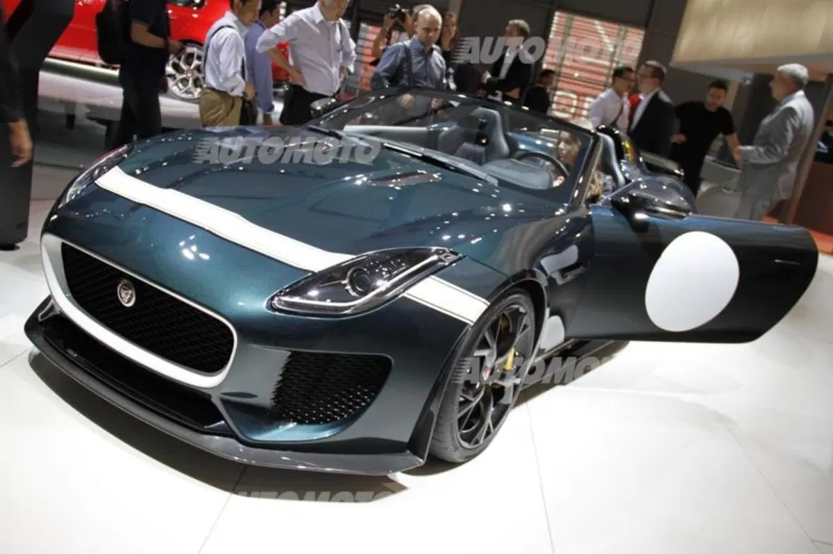 Jaguar al Salone di Parigi 2014 (13)