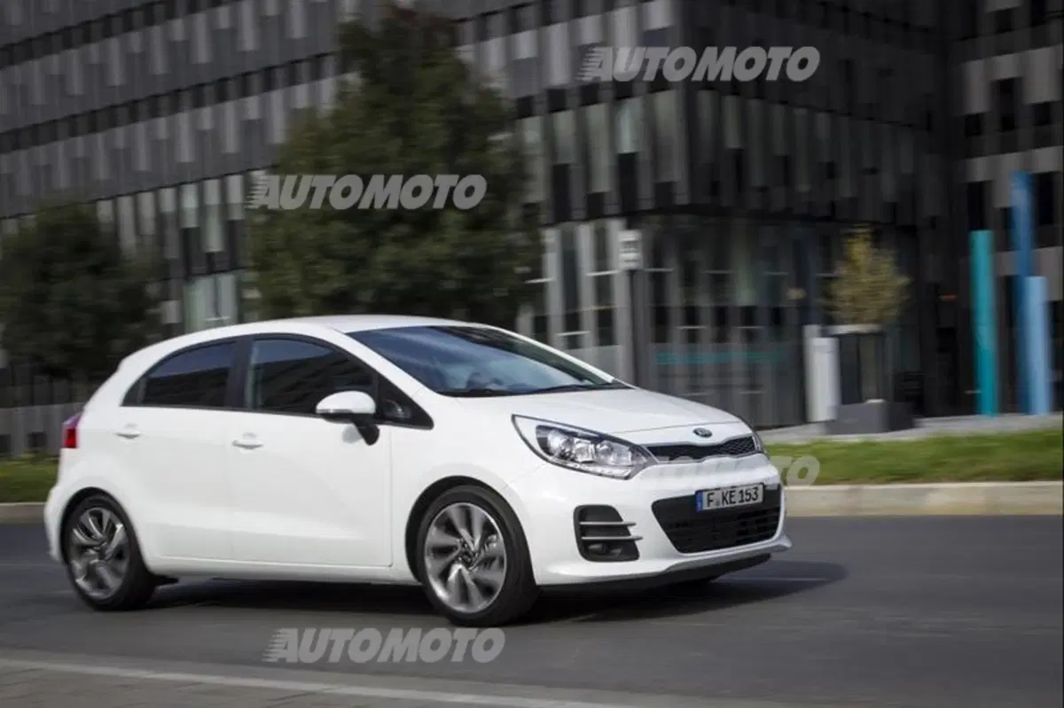 Kia Rio restyling: nuovo look, stesso spirito giovanile (8)
