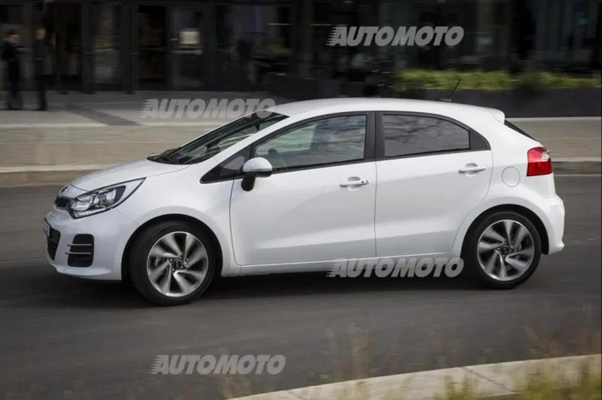 Kia Rio restyling: nuovo look, stesso spirito giovanile (12)