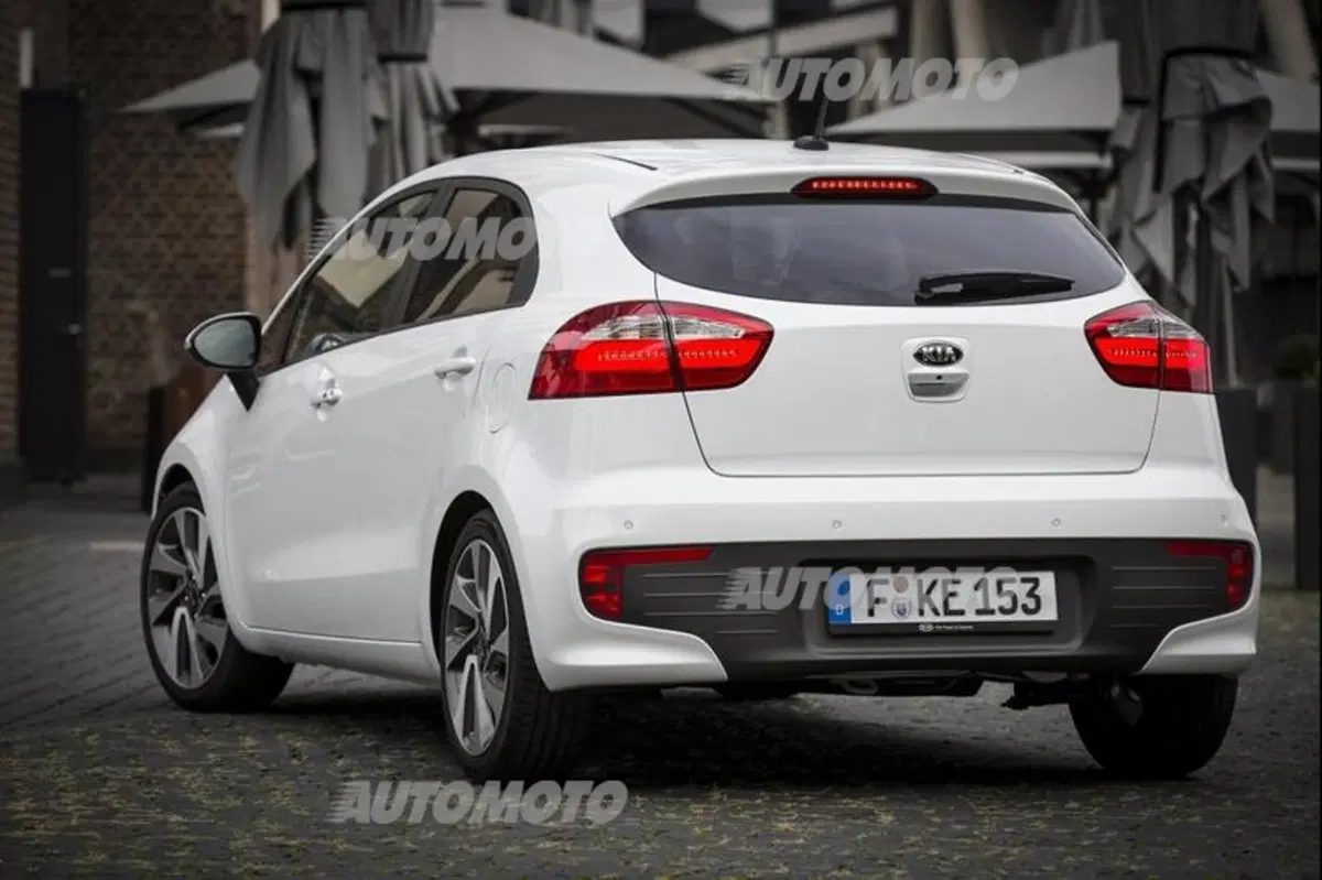 Kia Rio restyling: nuovo look, stesso spirito giovanile (14)