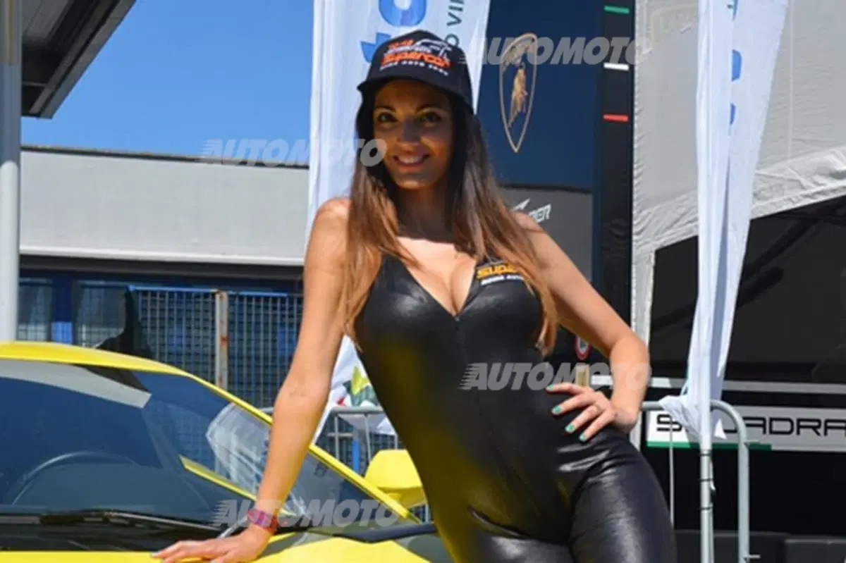 Arriva Supercar a Roma: in mostra le auto da sogno (7)