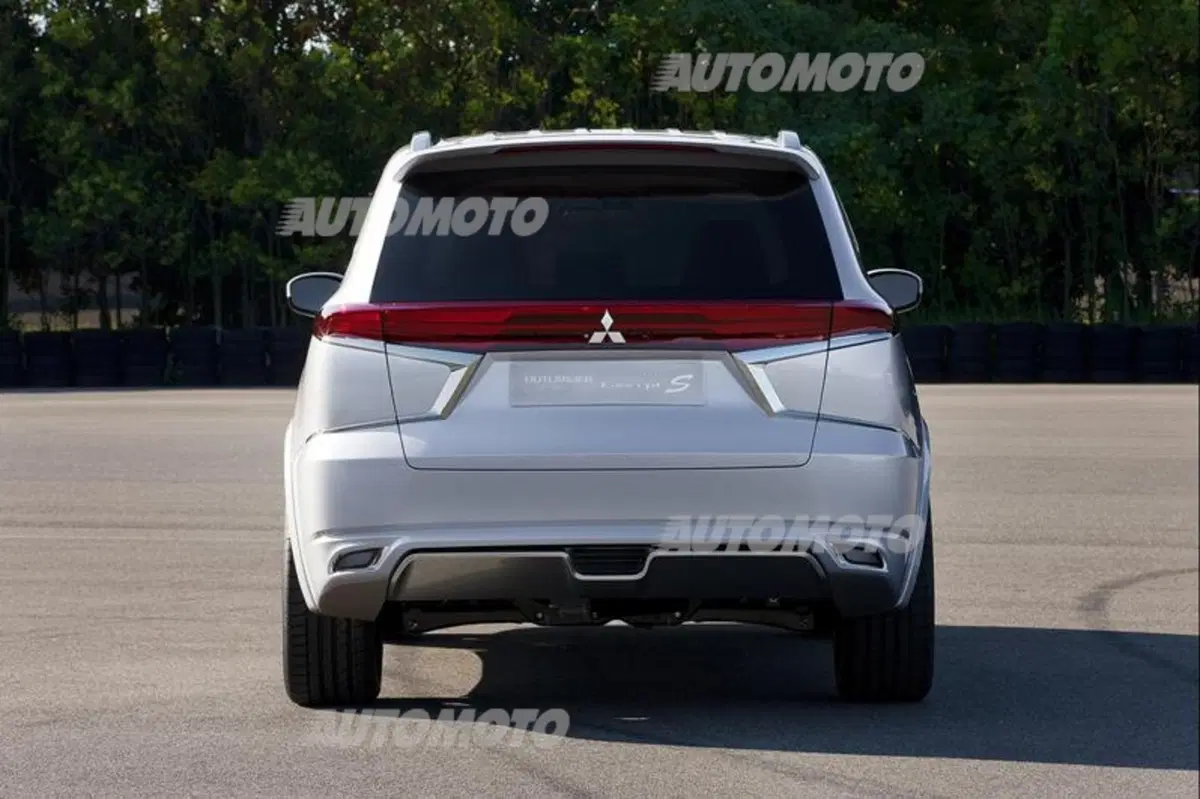 Mitsubishi Outlander PHEV Concept-S: l’evoluzione del SUV plug-in (17)