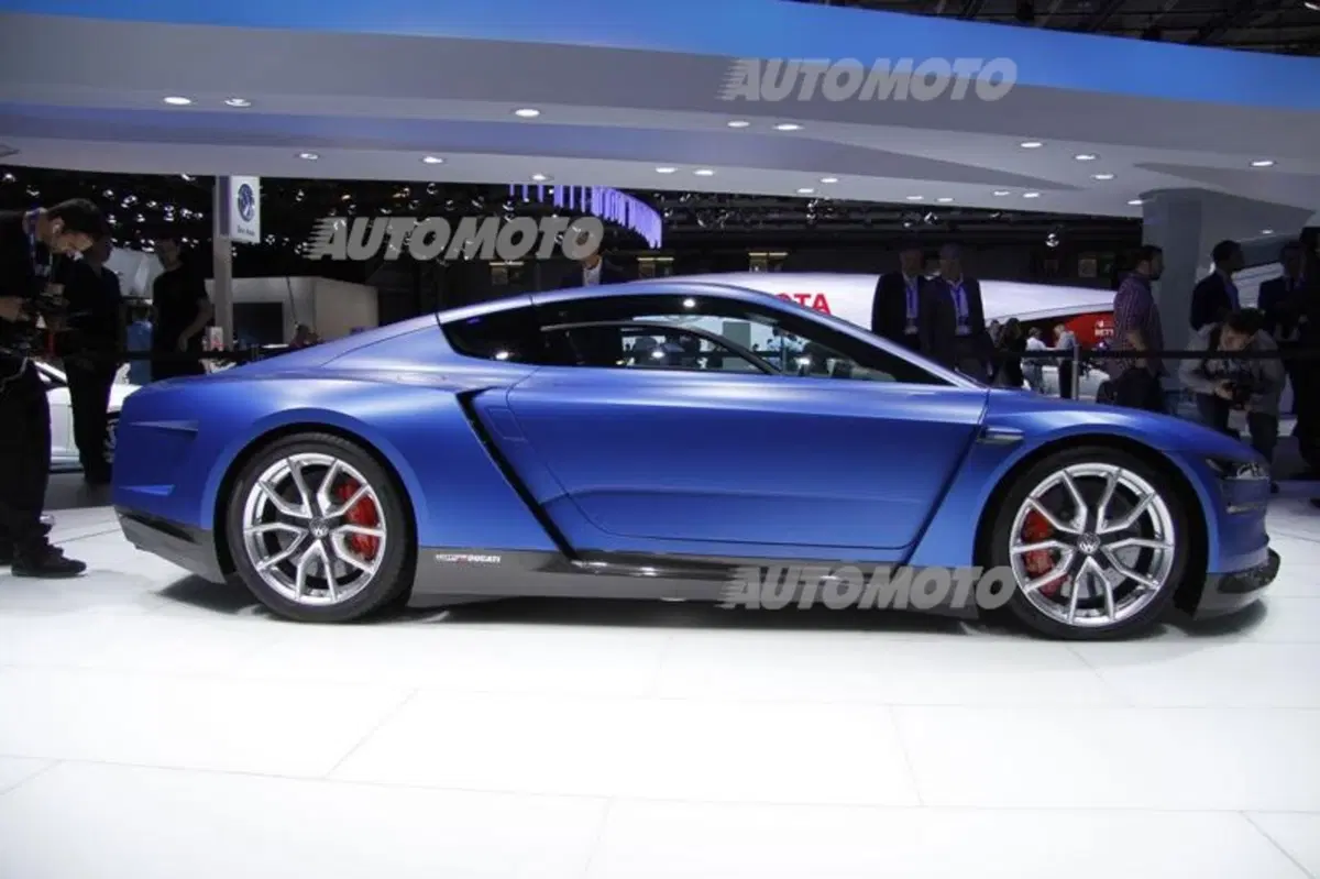 Volkswagen al Salone di Parigi 2014 (3)
