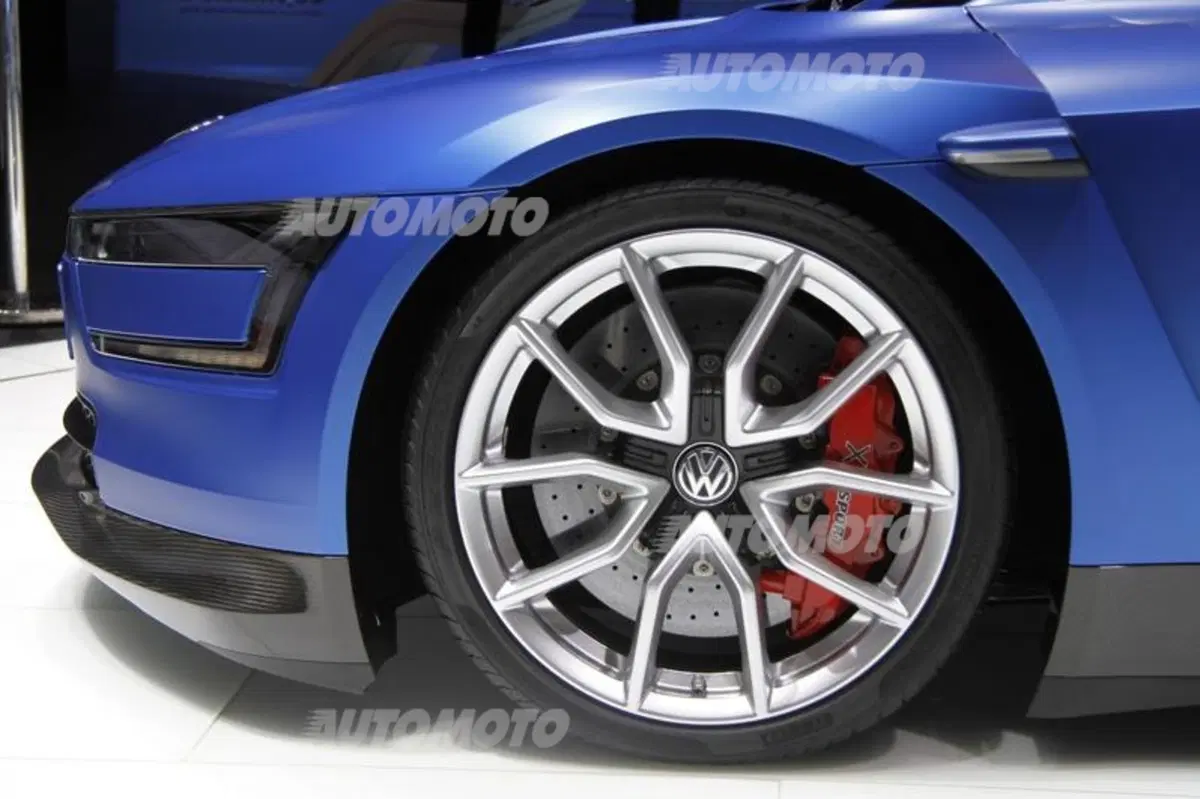 Volkswagen al Salone di Parigi 2014 (12)