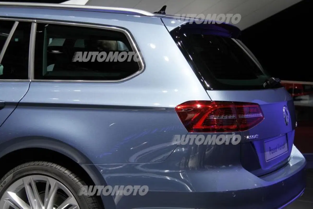 Volkswagen al Salone di Parigi 2014 (18)