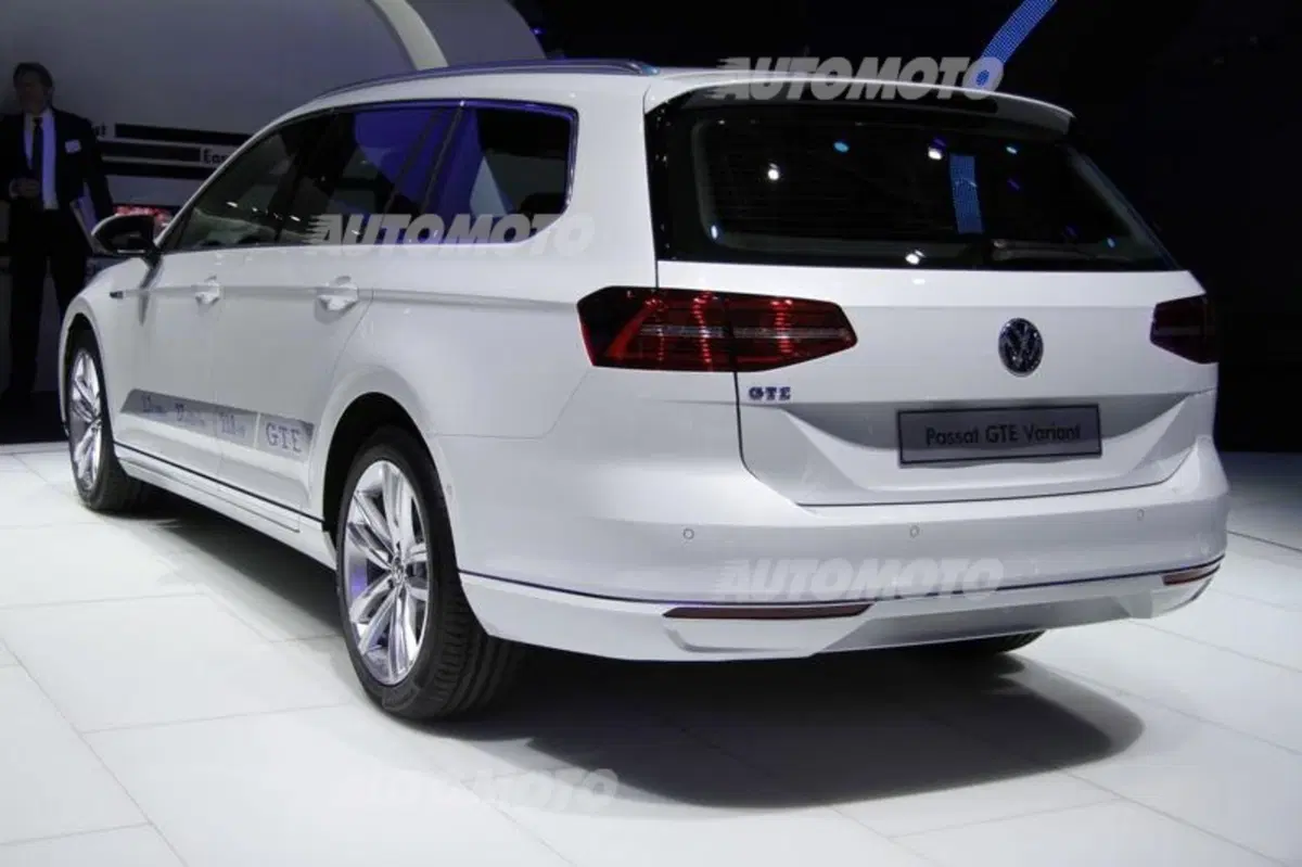 Volkswagen al Salone di Parigi 2014 (25)