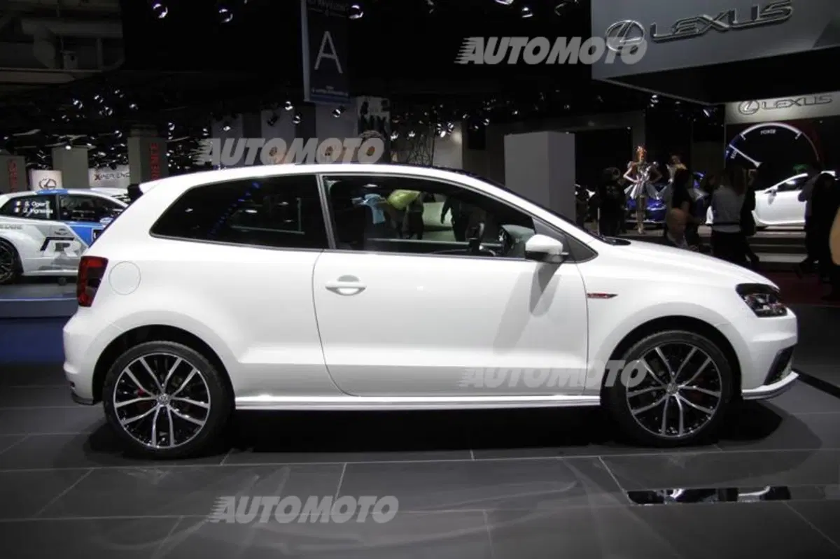 Volkswagen al Salone di Parigi 2014 (54)