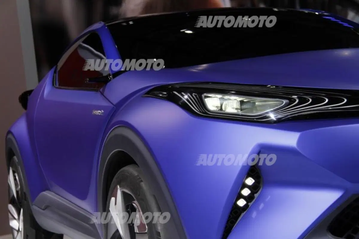 Toyota al Salone di Parigi 2014 (10)
