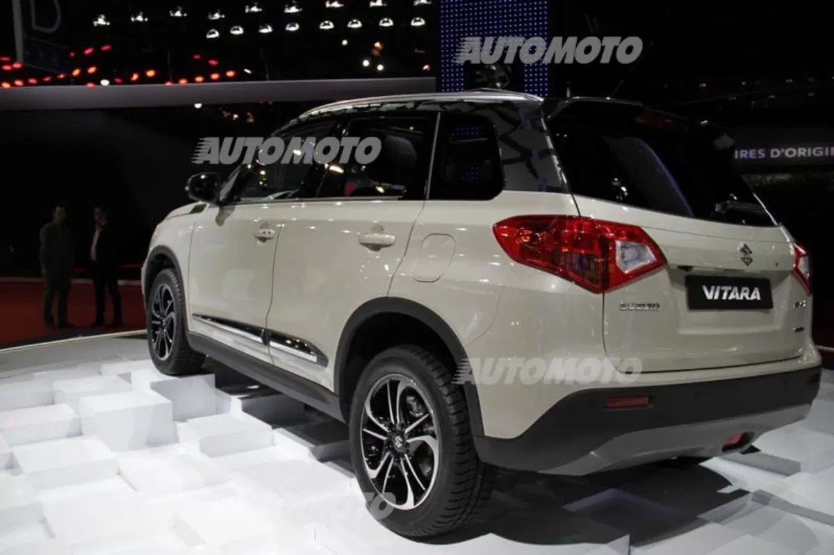 Suzuki al Salone di Parigi 2014 (5)