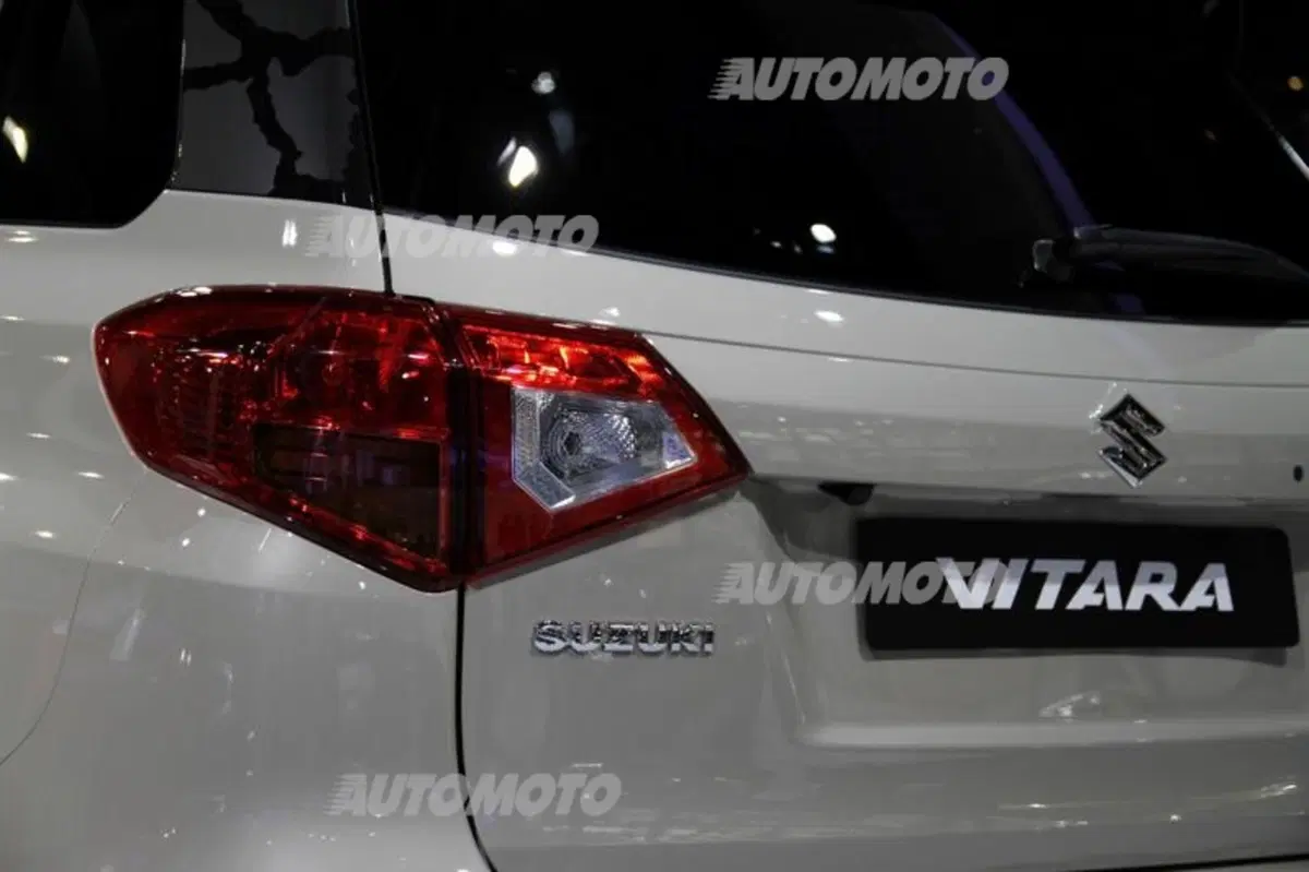 Suzuki al Salone di Parigi 2014 (6)