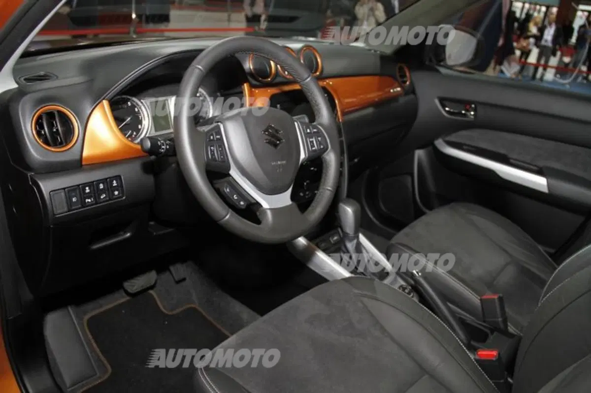 Suzuki al Salone di Parigi 2014 (18)