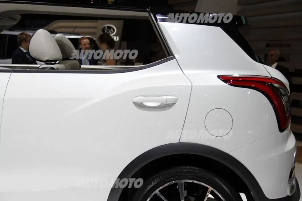 SsangYong al Salone di Parigi 2014 (16)