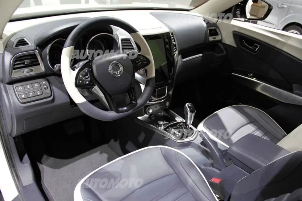 SsangYong al Salone di Parigi 2014 (20)