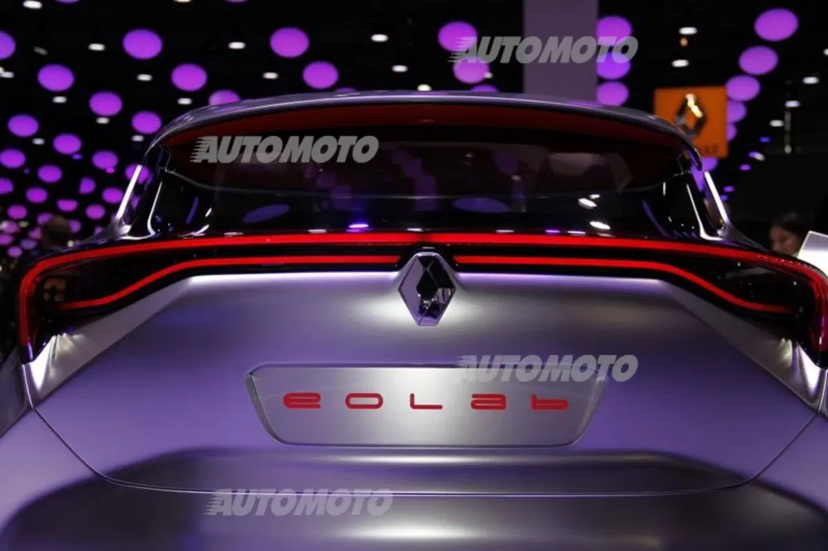 Renault al Salone di Parigi 2014 (15)