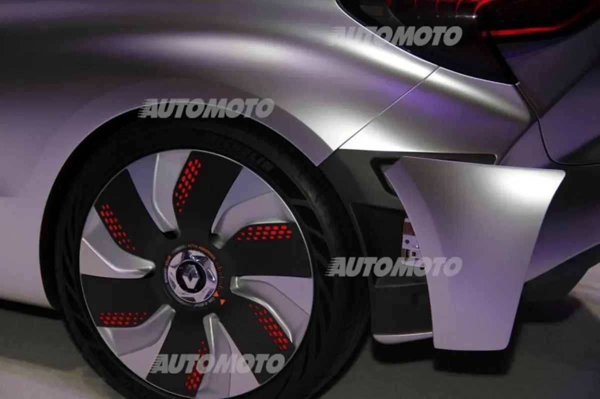 Renault al Salone di Parigi 2014 (18)