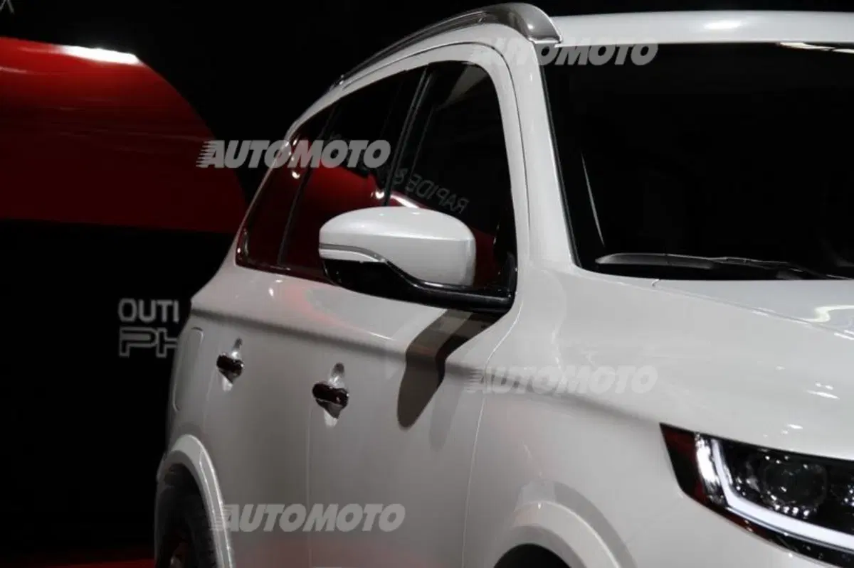 Mitsubishi Salone di Parigi 2014 (14)