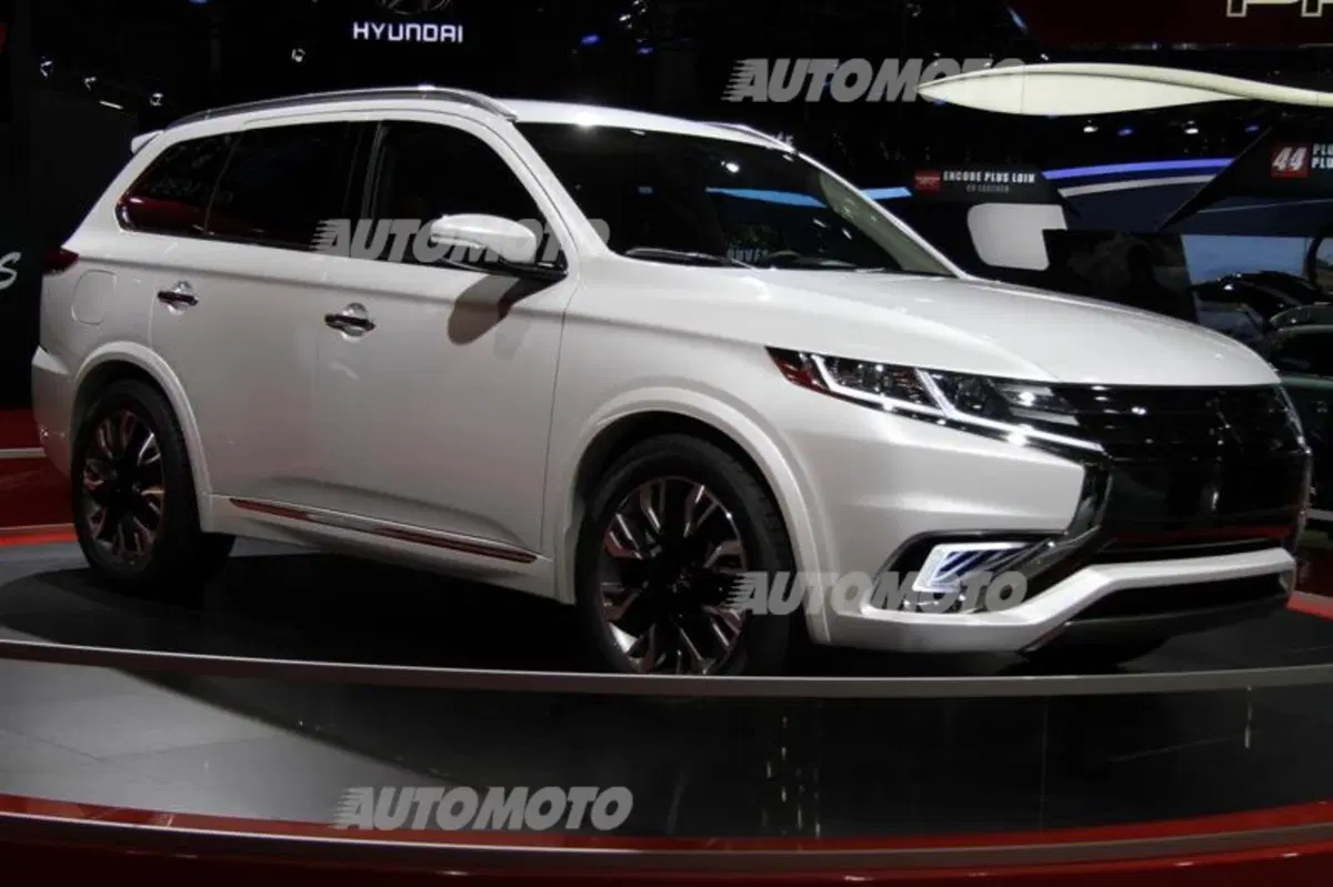 Mitsubishi Salone di Parigi 2014 (16)