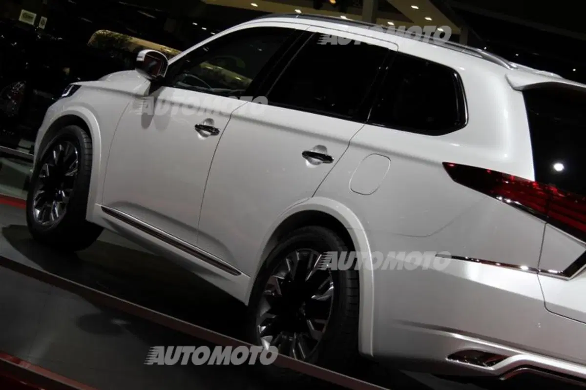Mitsubishi Salone di Parigi 2014 (19)