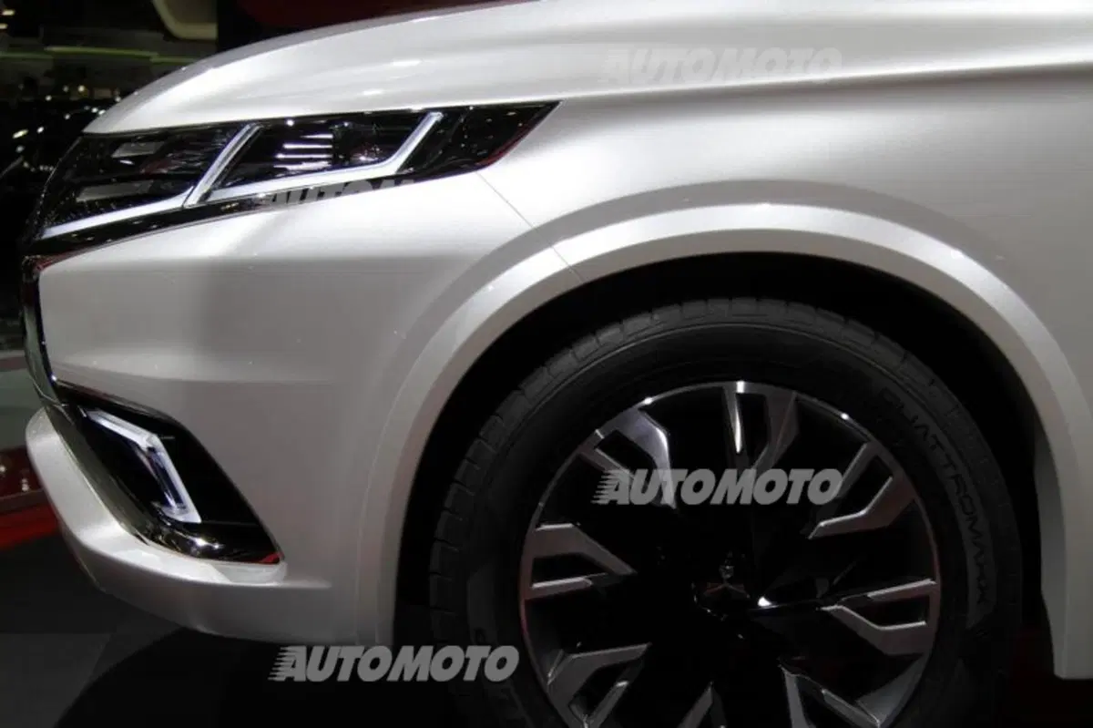 Mitsubishi Salone di Parigi 2014 (21)