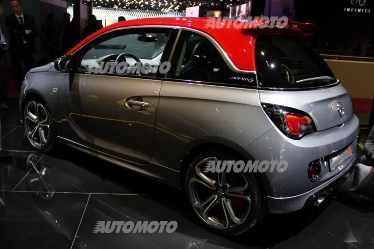 Opel al Salone di Parigi 2014 (7)