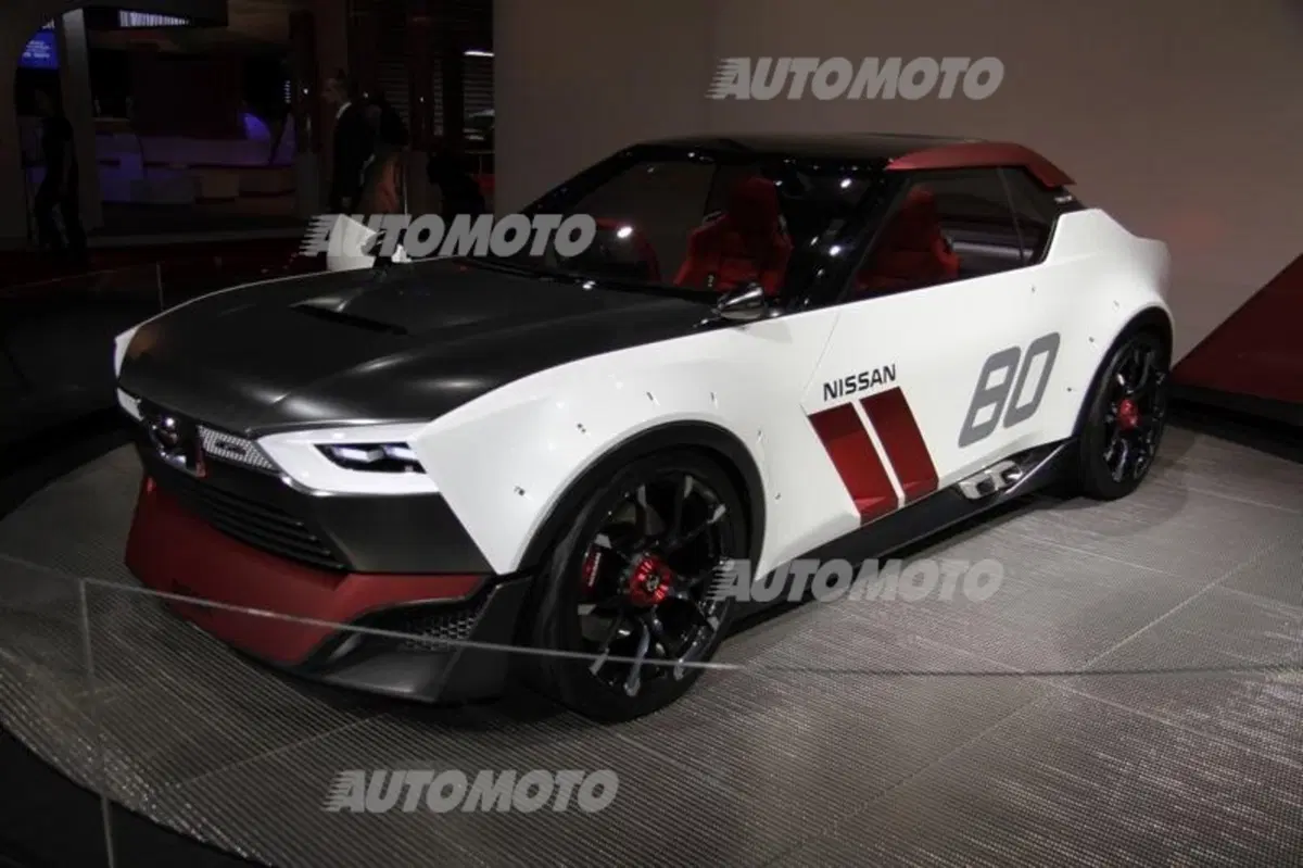 Nissan al Salone di Parigi 2014 (13)