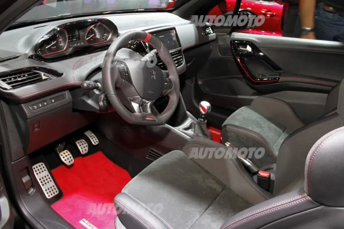 Peugeot Salone di Parigi 2014 (43)