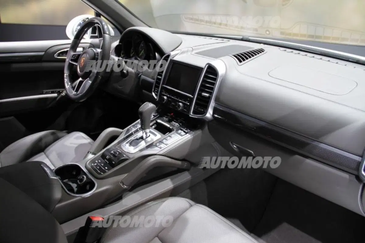 Porsche al Salone di Parigi 2014 (7)