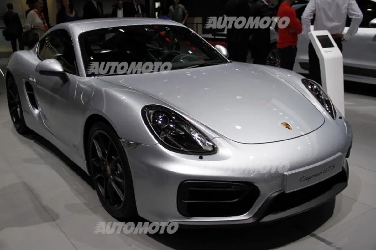 Porsche al Salone di Parigi 2014 (10)