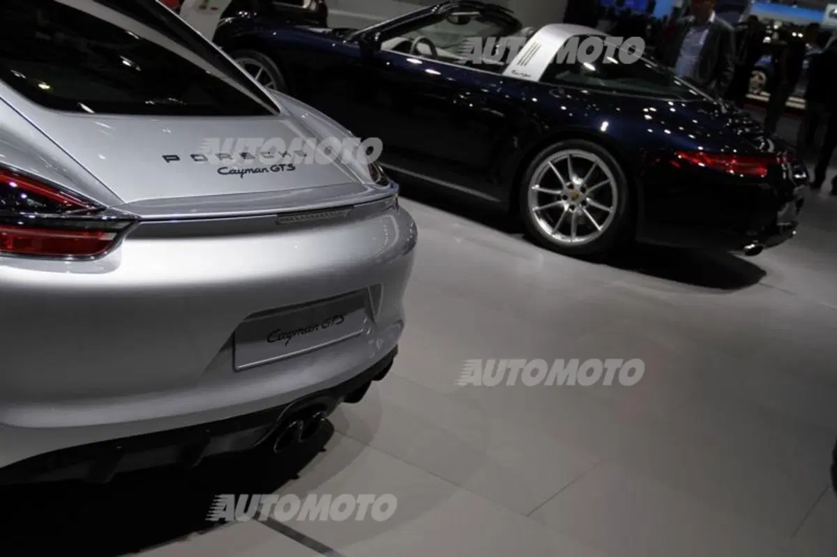 Porsche al Salone di Parigi 2014 (13)