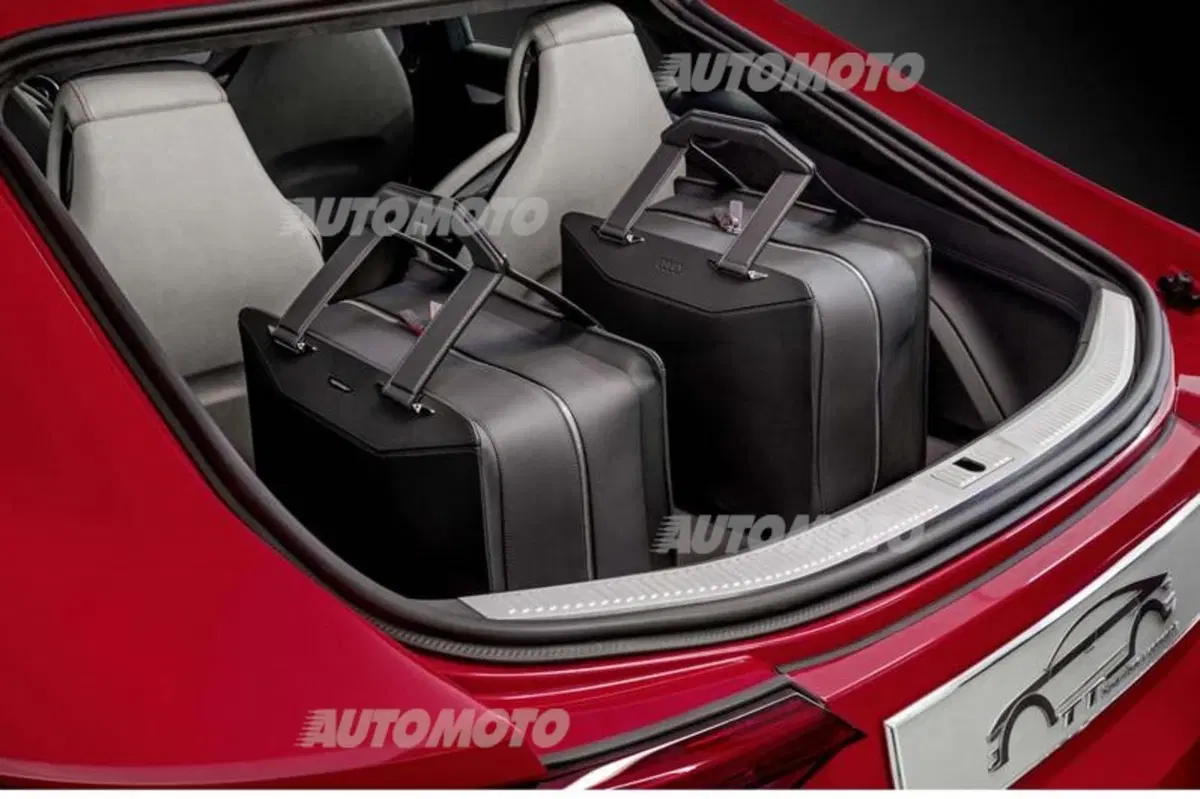 Audi TT Sportback concept: svelata definitivamente a Parigi (14)