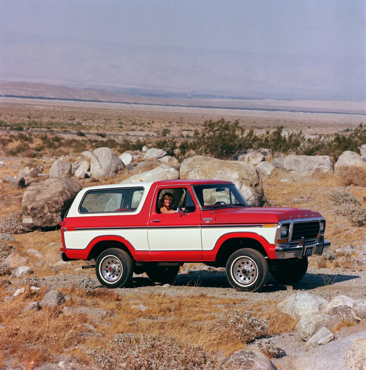Ford, ritorna il SUV Bronco (5)