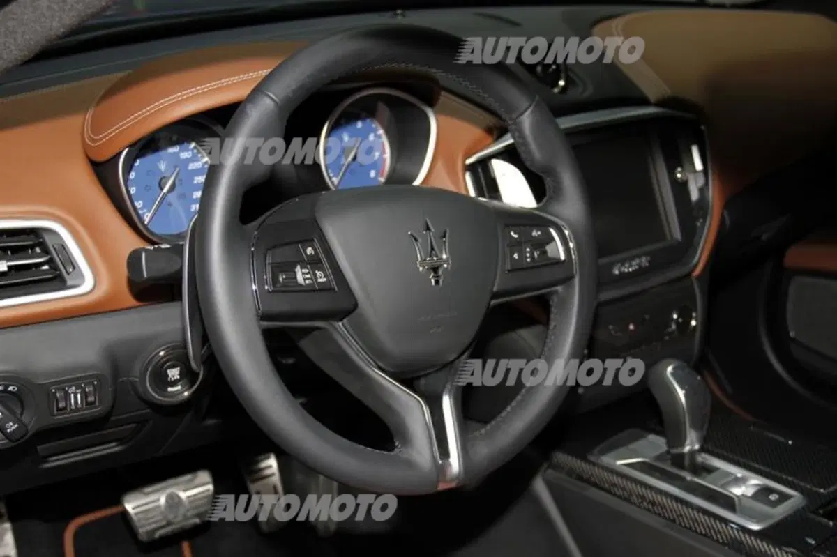 Maserati al Salone di Parigi 2014 (8)