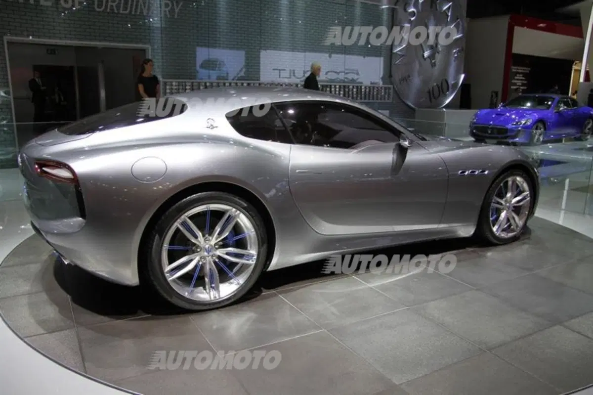 Maserati al Salone di Parigi 2014 (15)
