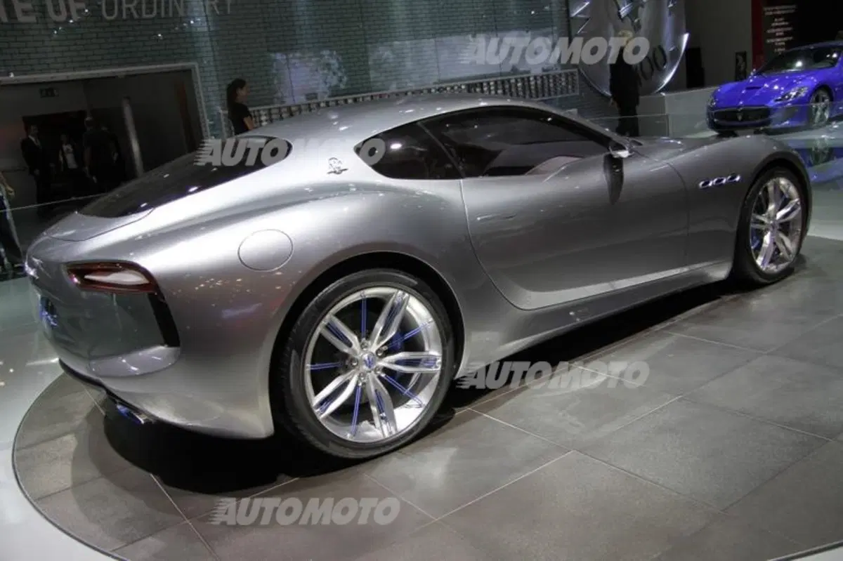Maserati al Salone di Parigi 2014 (16)