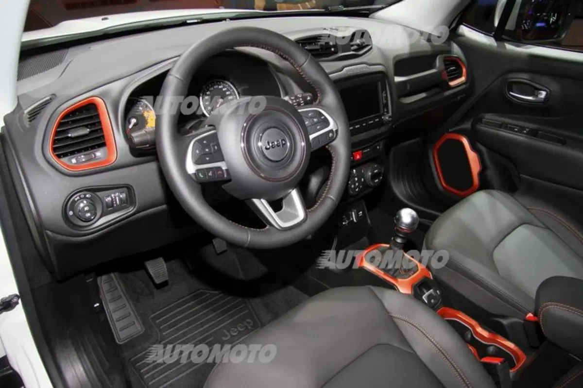 Jeep al Salone di Parigi 2014 (21)