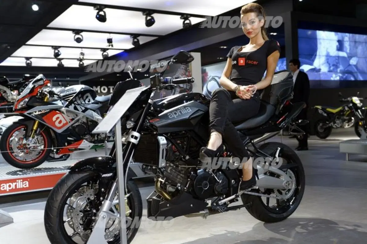 iLike@EICMA 2014: vota le ragazze più belle (32)