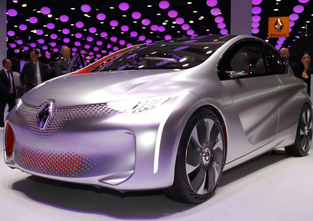 Bastien: &laquo;La futura Renault Clio sar&agrave; un'ibrida plug-in alla portata di tutti&raquo;