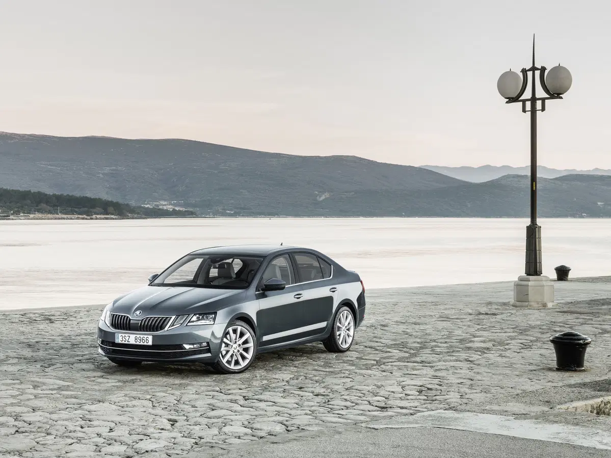 Skoda Octavia restyling 2017 | Com'è dal vivo [Video] (6)