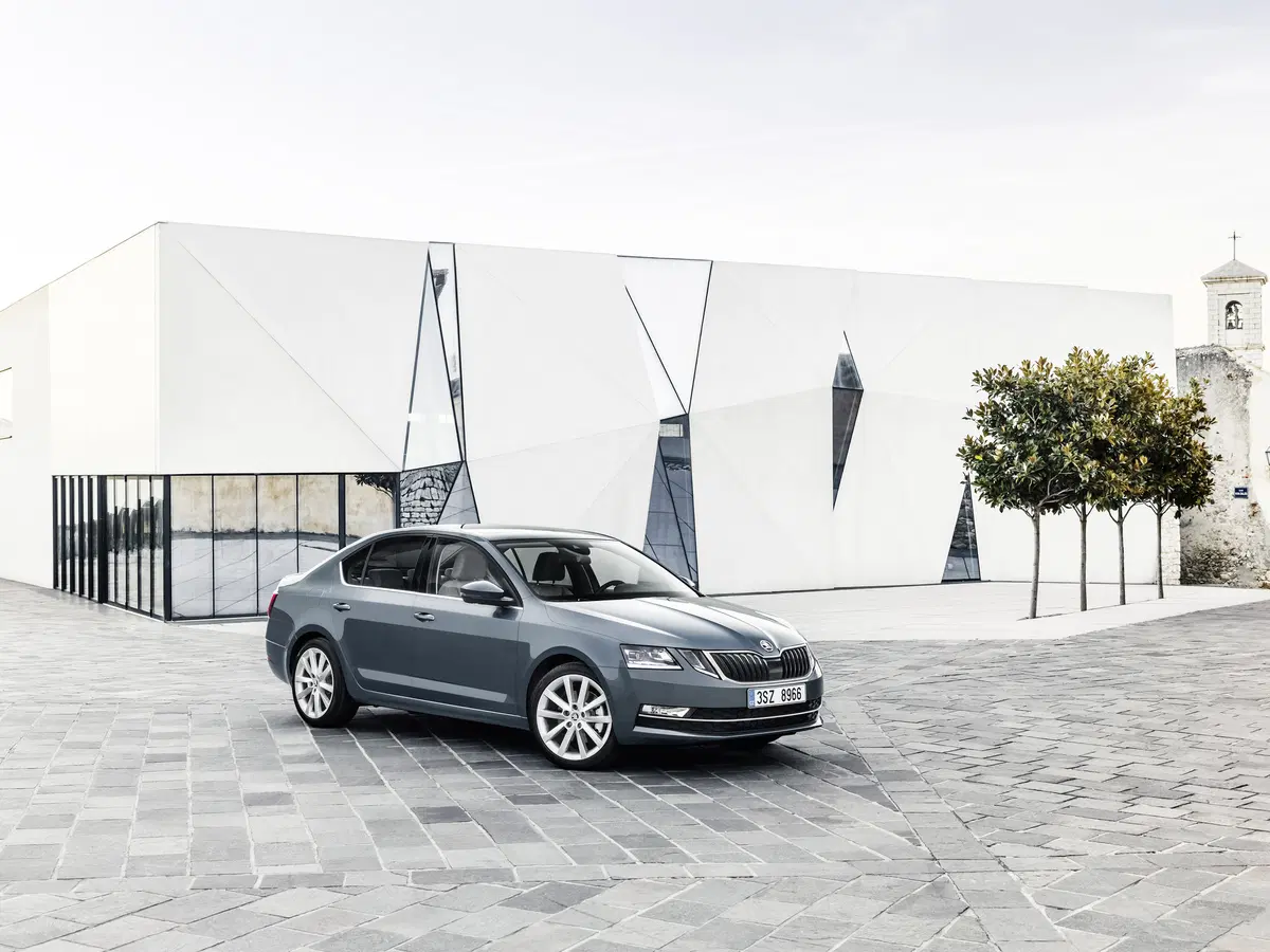 Skoda Octavia restyling 2017 | Com'è dal vivo [Video] (7)