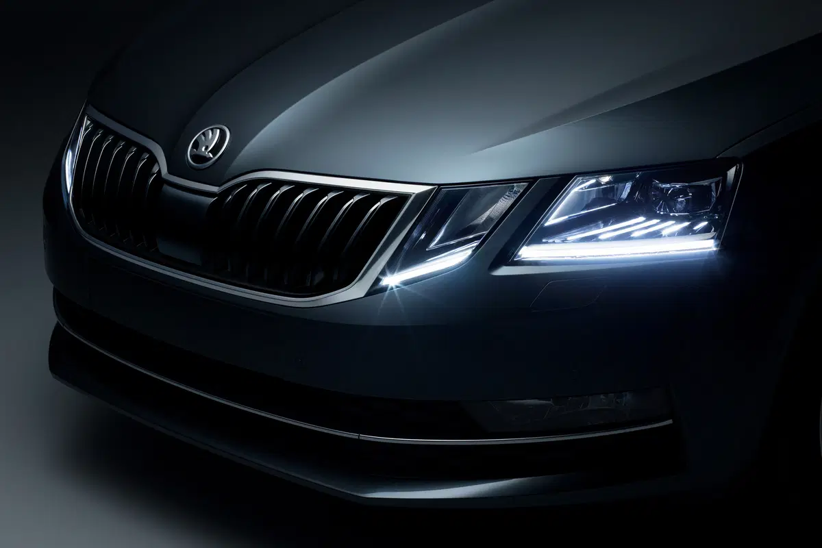 Skoda Octavia restyling 2017 | Com'è dal vivo [Video] (12)