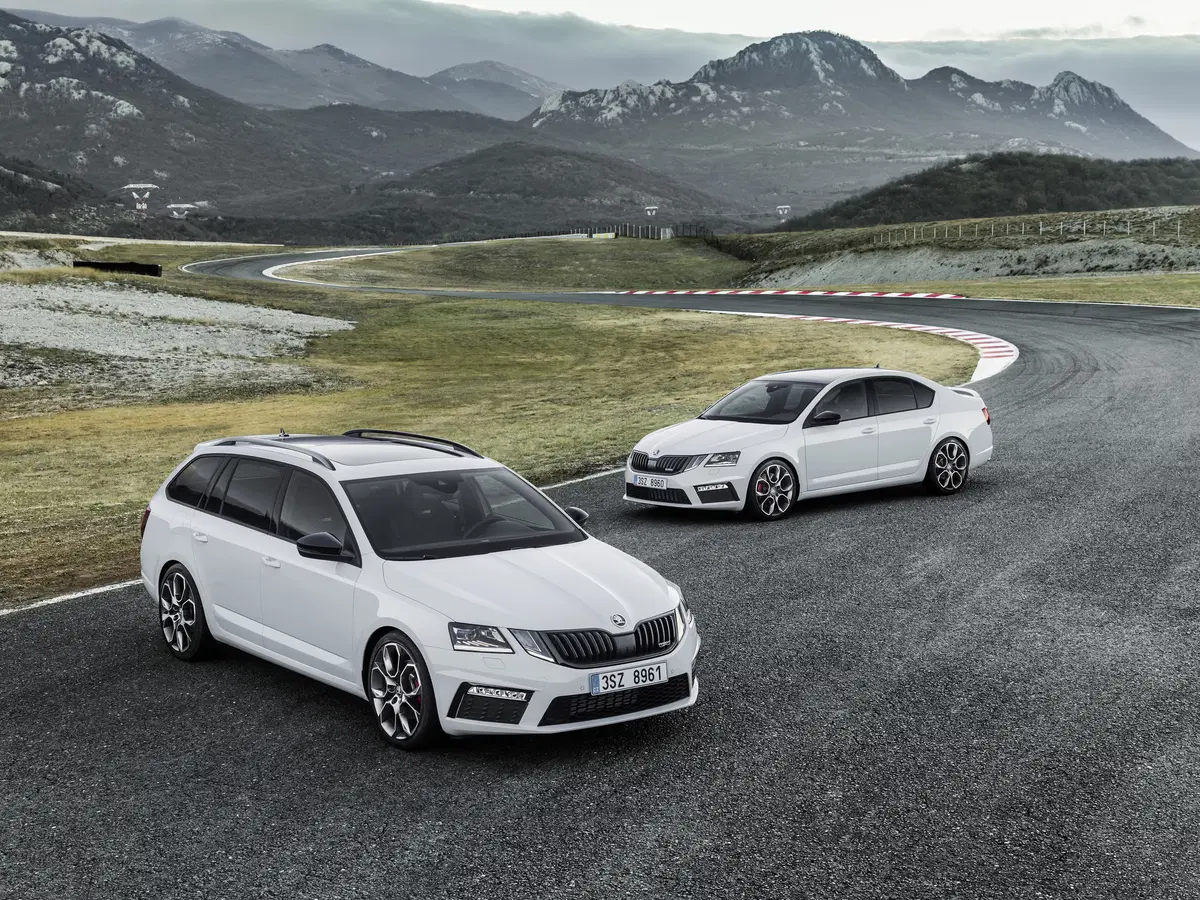 Skoda Octavia restyling 2017 | Com'è dal vivo [Video] (50)