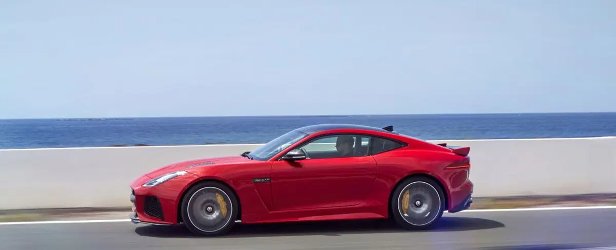 Jaguar F-Type, restyling per la sportiva britannica (18)