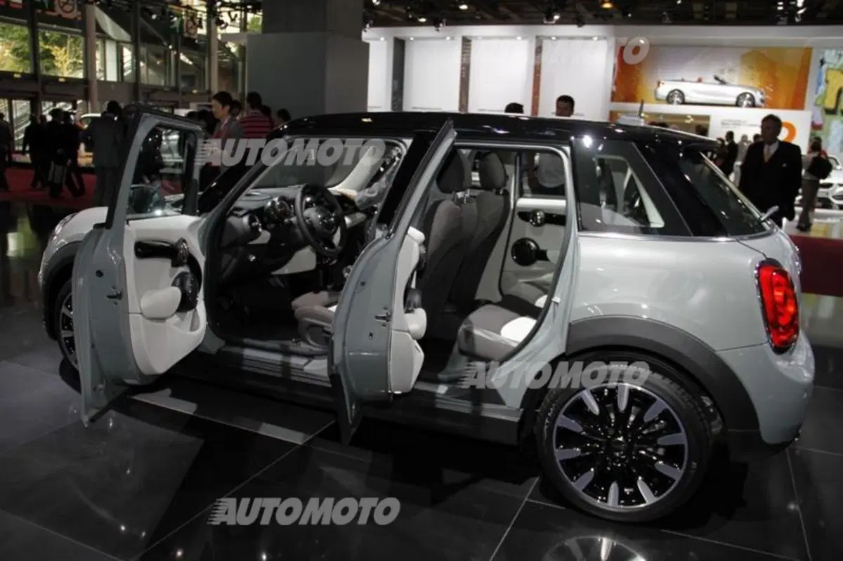 Mini al Salone di Parigi 2014 (12)