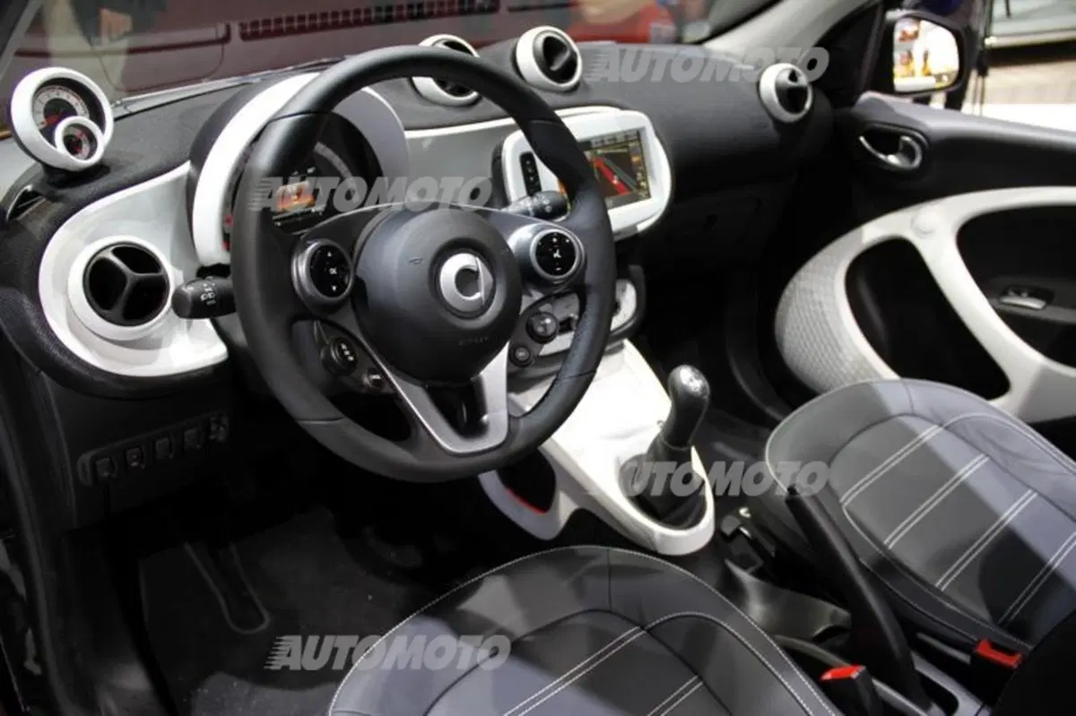smart al Salone di Parigi 2014 (12)