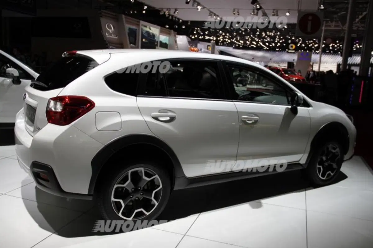 Subaru al Salone di Parigi 2014 (5)