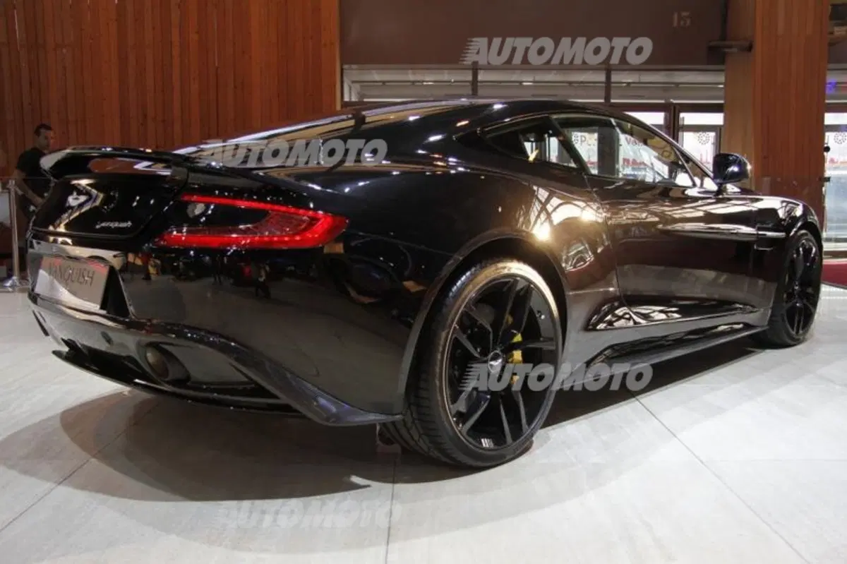 Aston Martin al Salone di Parigi 2014 (6)